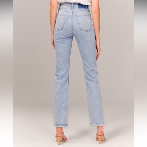 Abercrombie & Fitch The Ankle Straight Ultra High Rise Jean Size 24 Long blue - Picture 2 of 12